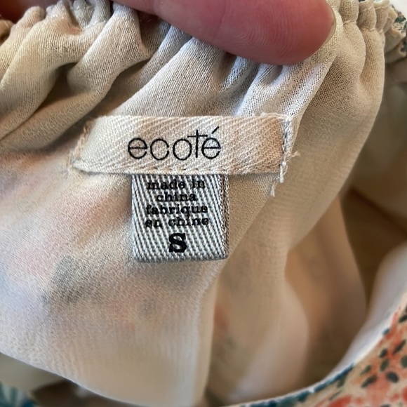 Flowy maxi dress from Urban Outfitters, size small - Picture 3 of 5